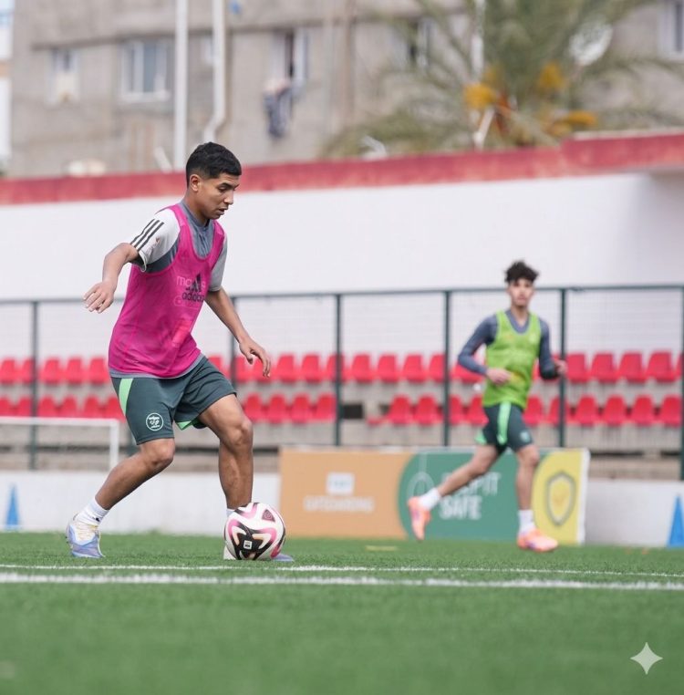 نجم منتخب الجزائر لأقل من 17 عاما عبد الرحمن زاوي على رادار الأهلي المصري