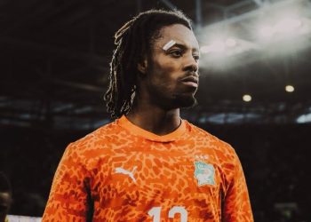 نادي نيس يؤكد موقفه بشأن إيلي واهي