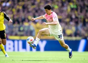 مانشستر سيتي يواجه عقبة في صفقة إبراهيم مازا