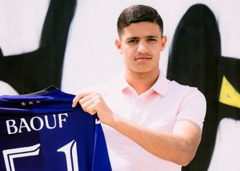 خمسة أشياء يجب أن تعرفها عن إسماعيل باوف، النجم المغربي الصاعد الذي يُبهر أوروبا