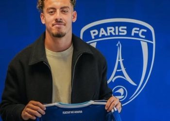 أنيس فتاحين يقترب من تمديد عقده مع باريس إف سي