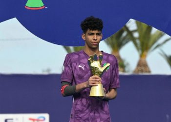 شعيب بلعروش يلفت الأنظار في أوروبا