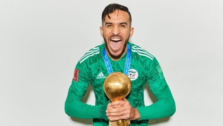 عقده مع ضمك السعودي ينتهي في جوان المقبل …وكيل أعمال الجزائري عبد القادر بدران يضع النقاط على الحروف