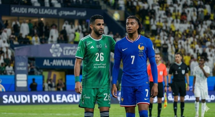 يتحدث رياض محرز بصراحة عن مايكل أوليس، اللاعب ذو الجنسية المزدوجة: “إنه…”
