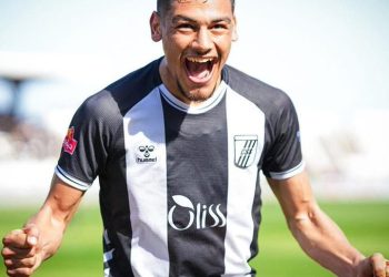 يجذب هشام بكار أنظار كشافي المواهب الأوروبيين.