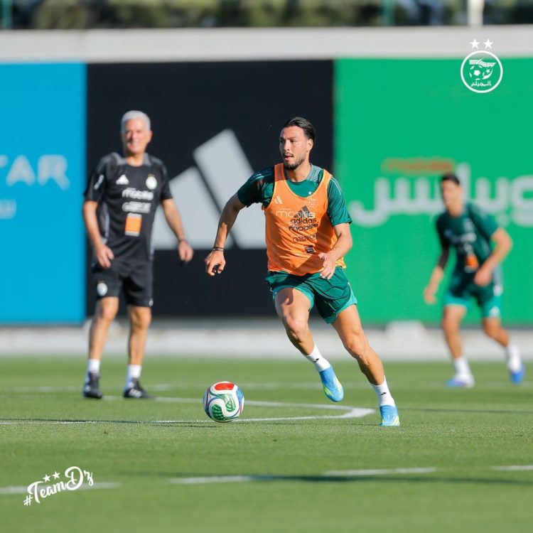 إسماعيل بوزيد: “المنتخب الجزائري سيكون المفاجأة في المونديال وأنصح بن سبعيني بالإنضمام إلى غالاتساراي التركي”