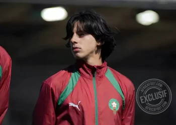يُثير إبراهيم الرباج، الملقب بـ”ميسي المغرب”، ضجةً في أوروبا.