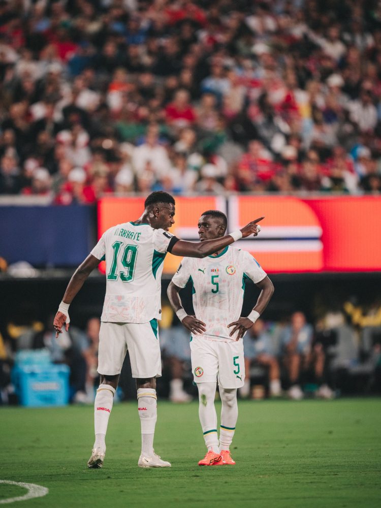 كأس العالم 2026 – جماهير مغاربة تسخر من جماهير السنغال على مواقع التواصل الاجتماعي