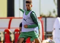 برشلونة مهتم بعز الدين أوناحي