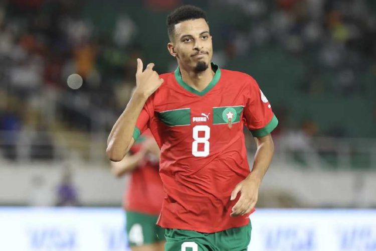 آيندهوفن مستعد للتحرك لضم أوناحي