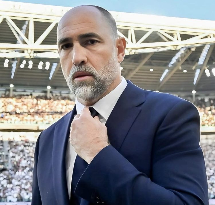 الجزائر: إيغور تودور أم مازاري لمنتخب الصحراء؟