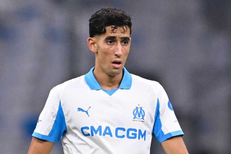 نايف أكرد: صراع بين الاتحاد وريال سوسيداد