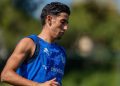 نايف أغرد نحو العودة إلى الدوري الإسباني