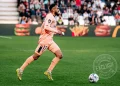 ديبورتيفو لا كورونيا يستهدف سفيان بوفال لتعزيز خط هجومه