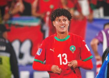 كريستال بالاس يُبدي اهتمامًا كبيرًا بضمّ طه مجني