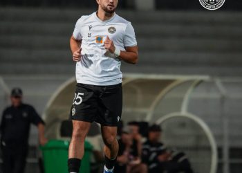 أمين زنادجي حصريا لـ “maghreb-foot”: “وصلتني 4 عروض من الجزائر، أصريت على وفاق سطيف لأنه فريق كبير وعريق وحلمي تمثيل المنتخب الجزائري”