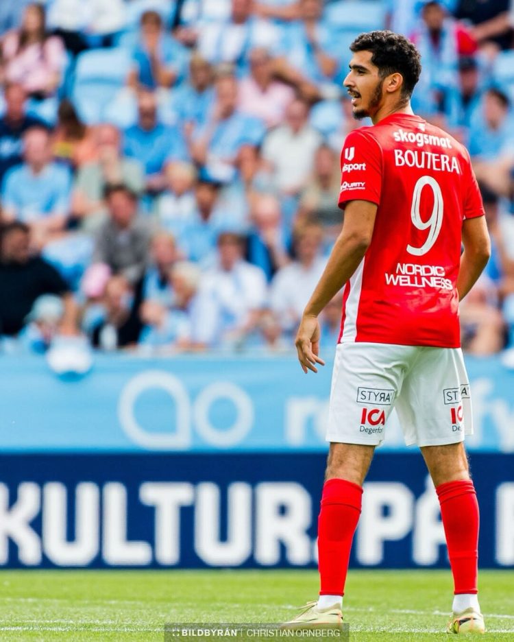 الموهبة الجزائرية كريم بوترعة حصريا لـ “maghreb-foot”: “اللعب في السويد تجربة مُثيرة وحمل قميص الجزائر سيكون فخرا كبيرا لي ولعائلتي”