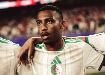 مصدر خاص يكشف لـ “maghreb-foot”: “مغادرة رفيق بلغالي لهيلاس فيرونا قضية وقت والصفقة مُعقّدة”