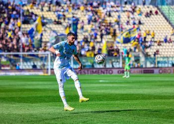حصري… الجزائري فارس غجيميس يفشل في تغيير الأجواء وسيعود إلى تدريبات فروسينوني الإيطالي