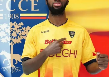 حصري لـ “maghreb-foot” … لاعب ليتشي الإيطالي صدّيق فوفانا على “رادار” أندية ألمانيا وخليجية