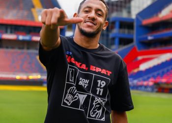 حصري… “maghreb-foot” يكشف كل شيء عن صفقة إنتقال الجزائري محمد عزي نحو سيسكا موسكو الروسي