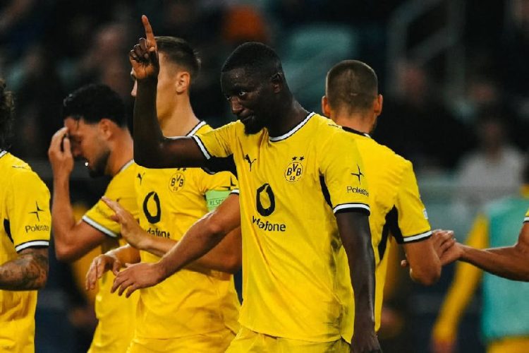 الدوري الألماني (الجولة 8): بايرن ميونخ ضد بوروسيا دورتموند.. ما هي القناة الناقلة لـ “الكلاسيكر”؟