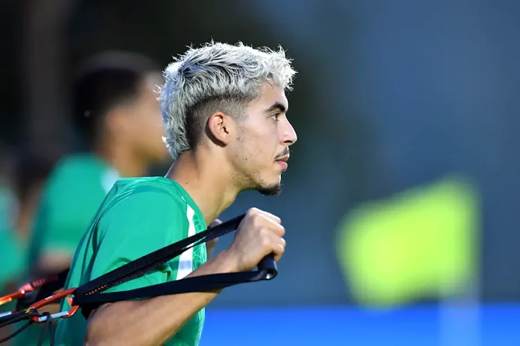 ياسر الزبيري: السعر، الراتب، الانتقال، ومدة العقد