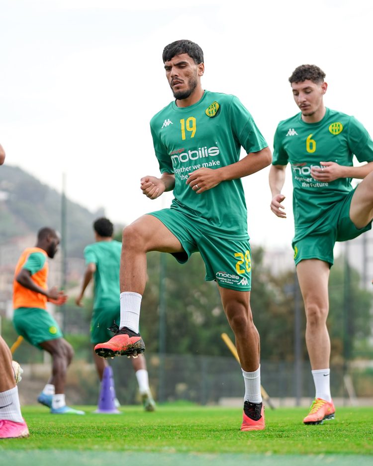دوري “موبيليس” المحترف الأول (الجولة الثامنة): شبيبة القبائل ضد شبيبة الأبيار.. ما هي القناة الناقلة للمباراة؟